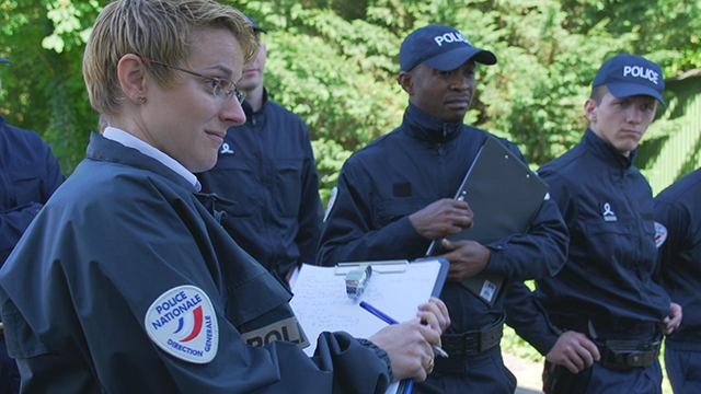 A L'ECOLE DE L'ENQUETE INSTRUCTRICE 01